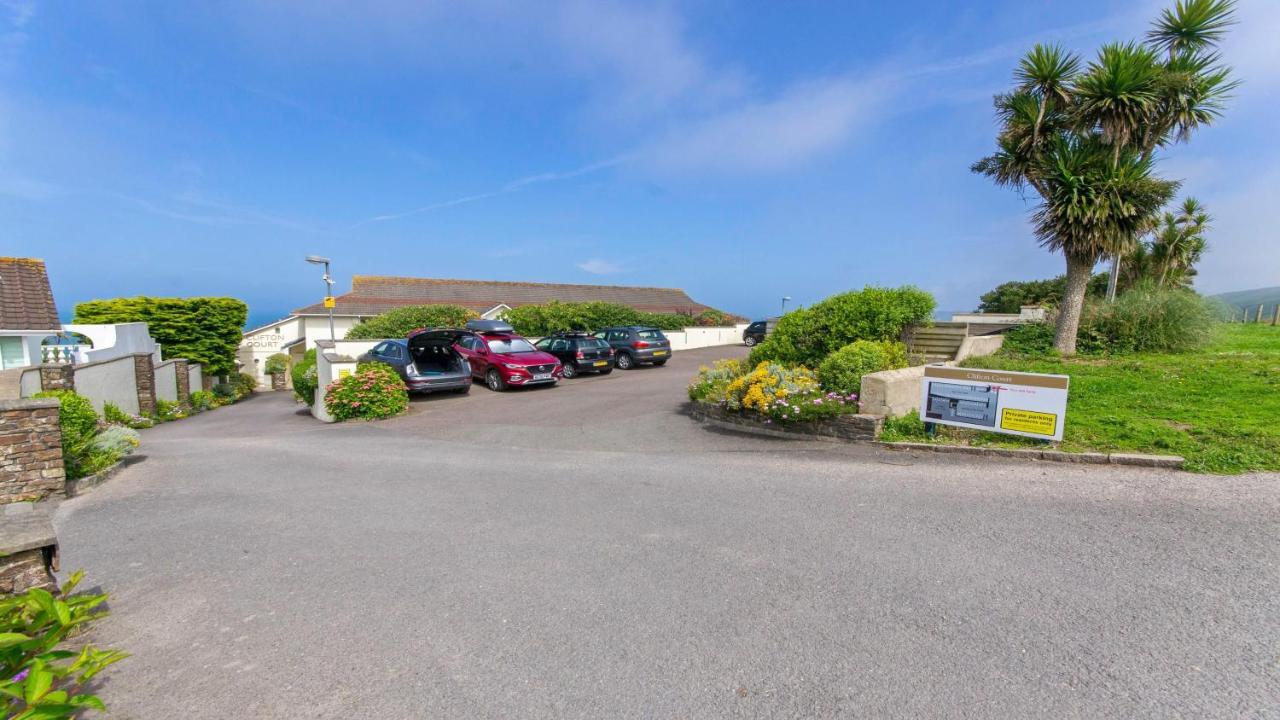 Clifton Court Apt 23 With Seaviews & Heated Pool Lägenhet Croyde Exteriör bild